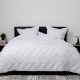 Pilota alba lana 100% naturala Pucioasa 200x215 cm, fata damasc, confort si caldura pentru noptile reci de iarna