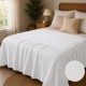 Pled waffle alb din bumbac 100%, 240x260 cm, cu textura gofrata geometrica