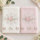 Set 2 prosoape Arliva Home 50x90 cm, ecru si bej, cu broderii florale lila si roz-somon si dantela decorativa