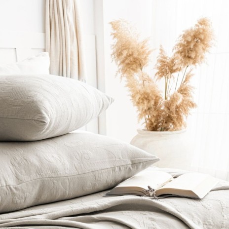 Cuvertura bumbac jacquard Julia bej cu 2 fețe de pernă