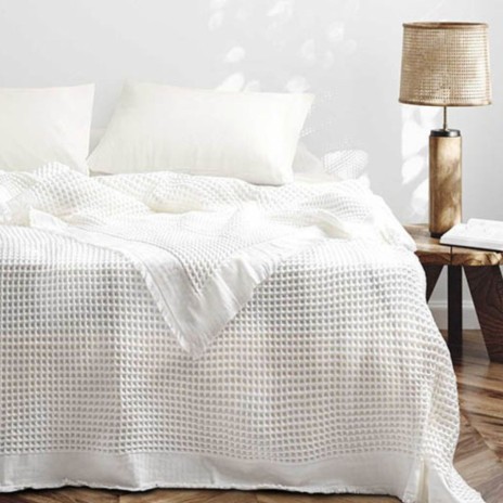 Cuvertura gofrata ecru din bumbac 100% Optimus Dove 240x260 cm