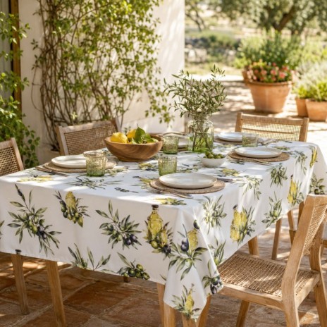 Fata de masa 140x180 cm teflonata model masline stil mediteranean, fabricata in Romania