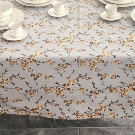 Fata de masa rotunda teflonata din bumbac, diametru 140cm model Floricele Galbene, decor elegant pentru mese rotunde