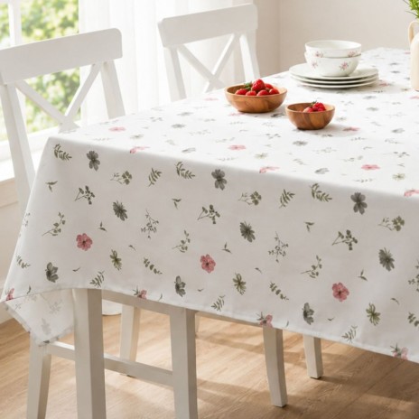 Fata de masa rotunda 140 cm model floral pastel, fabricata in Romania