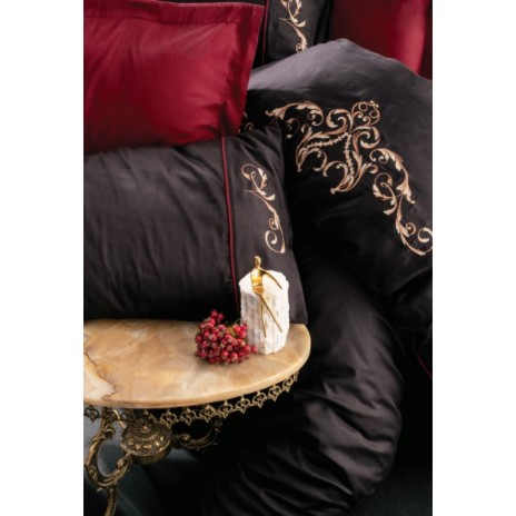 Lenjerie de pat Brode Saten, maro închis și bordo, broderii elegante, bumbac satinat