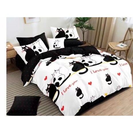 Lenjerie de pat dublu din finet, 6 piese, cu design de pisici albe și negre și inimioare colorate pe fundal alb