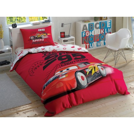 Lenjerie de pat Disney Cars Speed Frenzy, cu Lightning McQueen, mesajele Speed Frenzy și numărul 95, design roșu și alb, 3 piese, bumbac