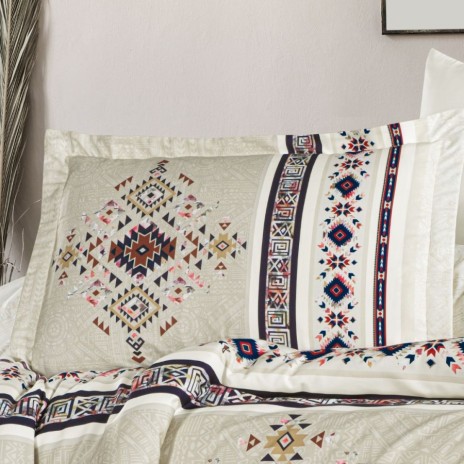 Lenjerie de pat 3D First Choice Derek Crem bumbac satinat 220 TC cu romburi si motive geometrice etnice multicolore
