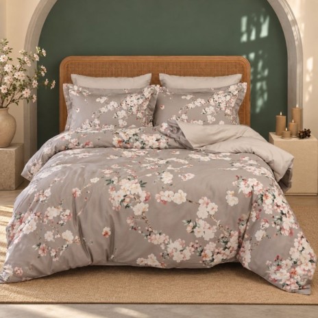 Lenjerie de pat 3D First Choice Elina bumbac satinat 220 TC cu flori de mar roz si albe pe fond taupe