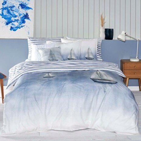 Lenjerie de pat Tac Ocean, design marin cu barci albastre și dungi albe, bumbac 100% percale