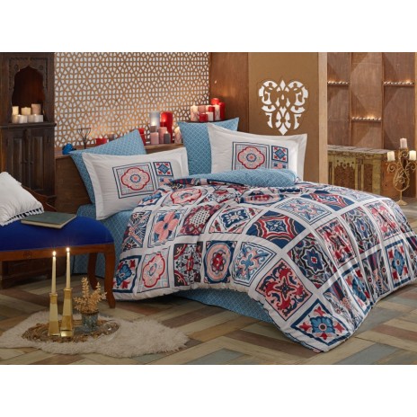 Lenjerie de pat din bumbac mercerizat Hobby Home Mozaique Turquoise, model mozaic turcoaz și roșu, set 4 piese, ambalat în cutie cadou.