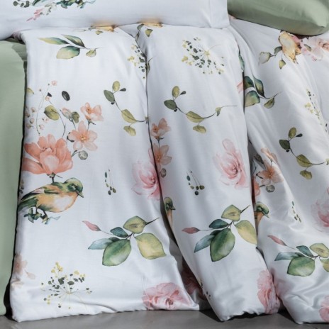 Lenjerie de pat bumbac 100% satin, model Alice, cearceaf pilotă și fețe de pernă dreptunghiulare cu flori și păsări pe fundal alb, cearceaf pat și fețe de pernă pătrate uni verde deschis
