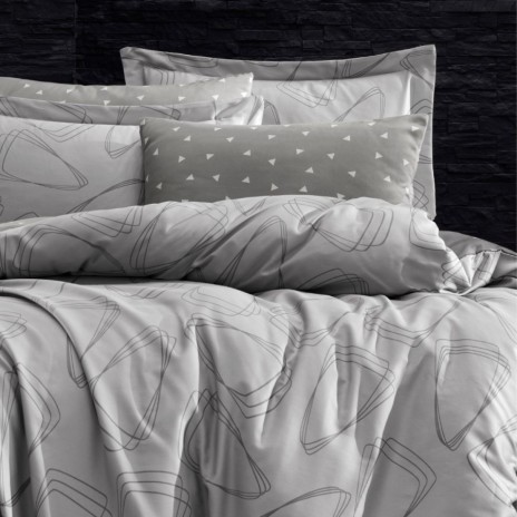 Lenjerie de pat First Choice Rovena Gri bumbac satinat 220 TC model geometric cu triunghiuri si linii pe fond gri argintiu