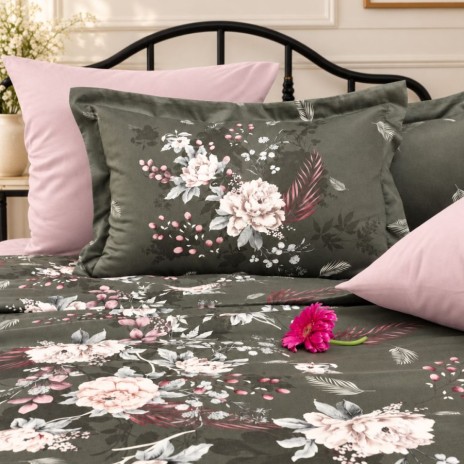 Lenjerie de pat First Choice Rovena Soil bumbac satinat 220 TC model geometric cu triunghiuri maro pe fond crem bej