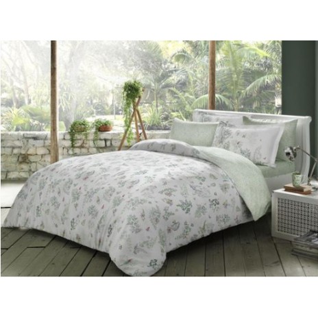 Lenjerie de pat de lux din bumbac și tencel Tac Reborn Martina cu design floral în nuanțe de verde și alb, naturală și elegantă.