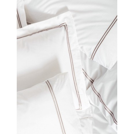 Lenjerie de pat Cotton Box din bumbac mercerizat 100% akfil, 6 piese, albă, cu broderii fine și elegante