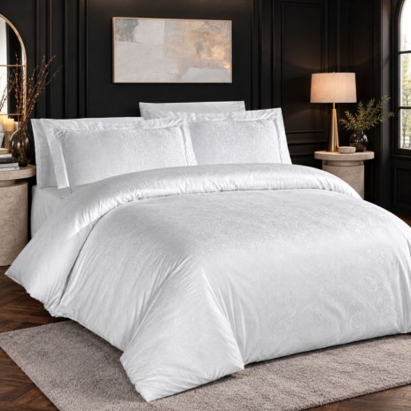 Lenjerie de pat Poseidon alb La Romano din bumbac egiptean jacquard, cu motive paisley ton pe ton si fete de perna cu chenare decorative