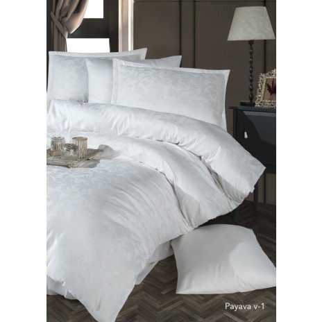 Lenjerie de pat de lux din jacquard satin, Clasy Home, model Payava V1, în nuanțe de alb ekru cu design floral sofisticat.