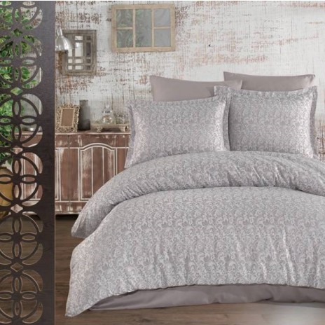 Lenjerie de pat jacquard satin model Samira cu model floral în nuanțe de maro și bej