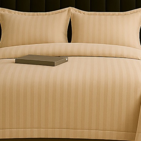Lenjerie de pat cappuccino din damasc policoton 4 piese cu dungi fine