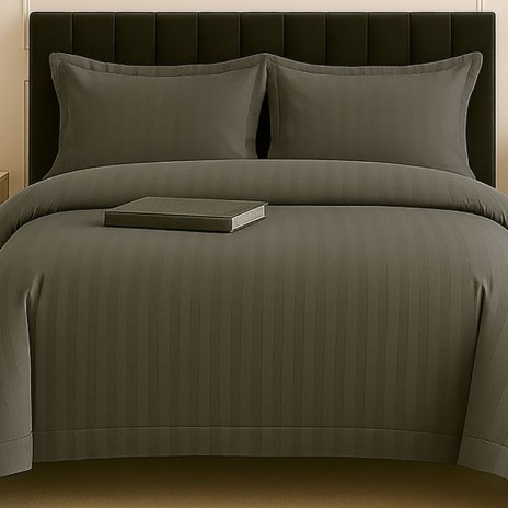 Lenjerie de pat gri antracit din damasc policoton 4 piese cu dungi fine