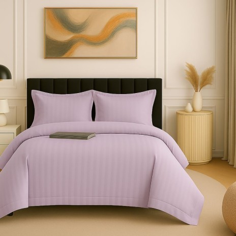 Lenjerie de pat lila din damasc policoton 4 piese cu dungi fine