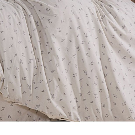 Lenjerie de pat dublu cu frunze, material bumbac creponat, set 4 piese cu elastic