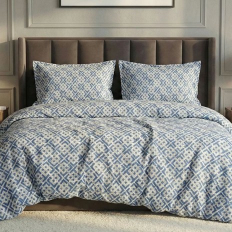 Lenjerie de pat dublu din bumbac 100% creponata cu elastic, imprimeu geometric albastru