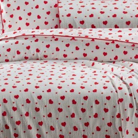 Lenjerie de pat dublu creponata cu elastic 180x200 cm din bumbac, model inimi rosii, set 4 piese, cearceaf elastic.