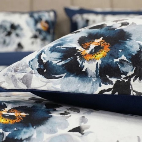 Lenjerie de pat dublu cu elastic Noctelle Cotton Pro Pucioasa bumbac ranforce premium model floral cu flori albastre