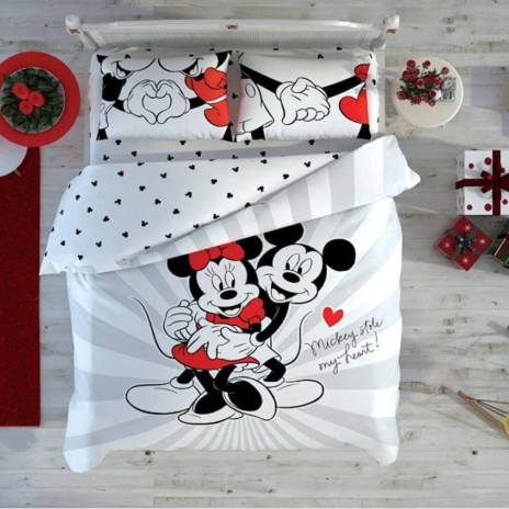 Lenjerie de pat dublu din bumbac 100% ranforce, model Disney Minnie & Mickey Love Day, cu elemente fosforescente.