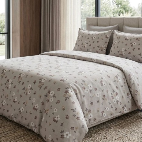 Lenjerie de pat dubla bumbac 100% satinat floral delicat alb/maro 4 piese fabricata in Romania