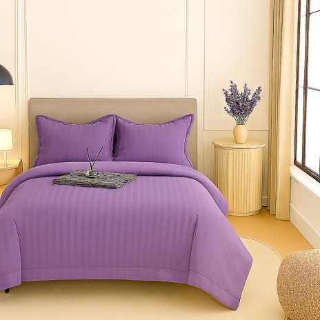 Lenjerie de pat mov din damasc policoton 4 piese cu dungi fine