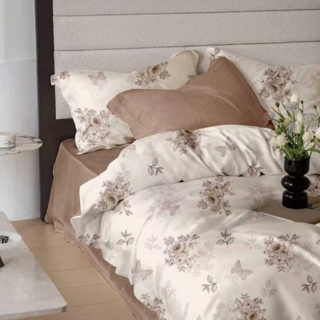 Lenjerie pat finet 6 piese flori bej eleganta, fabricata in Romania