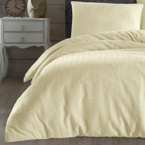 Lenjerie de pat crem, model jacquard creponat, Nazenin Home, 100% bumbac.