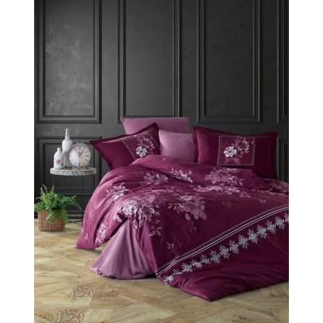 Lenjerie de pat satin de lux cu motive florale roz pe fundal vișiniu, set de 6 piese
