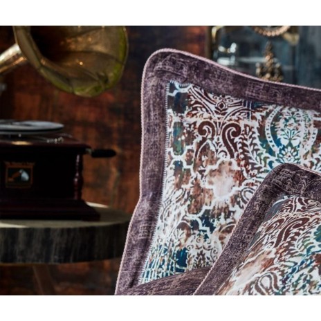 Lenjerie de pat din satin de lux model Lagri maro-albastru cu design floral
