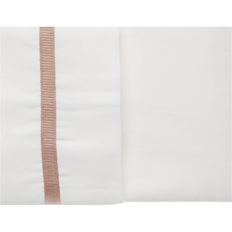Lenjerie de pat satin de lux Prestige cu detalii bej pe fundal ecru, set de 6 piese