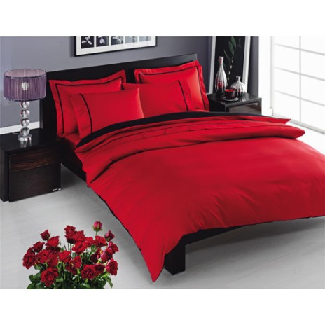 Lenjerie de pat TAC Prestige din satin roșu intens cu margini tighelate și design modern