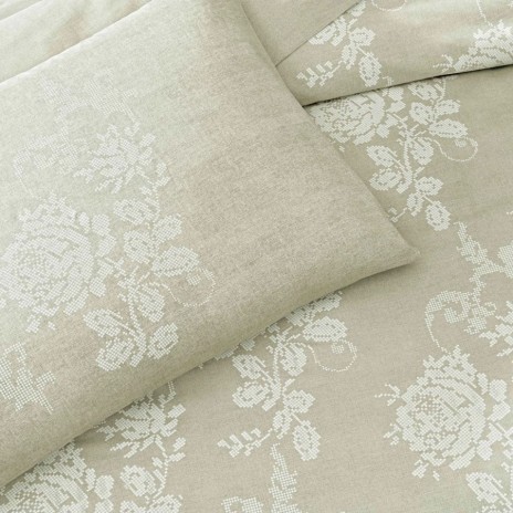 Lenjerie pat dublu TAC Maris Bej bumbac 100 ranforce cu imprimeu floral cu efect vizual de broderie decorativă