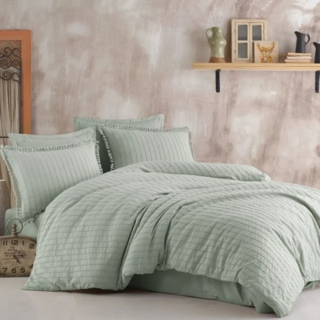 Lenjerie de pat jacquard ranforce Estina V8 Verde Menta cu textura in dungi fine si aspect elegant