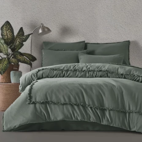 Lenjerie de pat bumbac prespălat Majoli Bahar Dark Pampas Verde, verde cu franjuri decorative, 6 piese, cearceaf verde uni