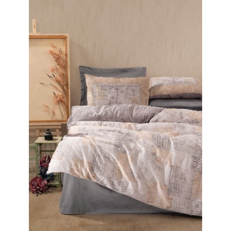 Lenjerie de pat Amentes cu model geometric în nuanțe de gri, bej și alb, bumbac satinat de lux, marca CottonBox.