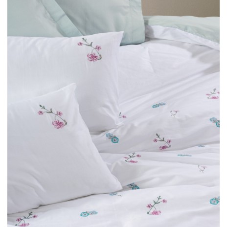 Lenjerie de pat brodată flori alb și mentă din bumbac satinat Cotton Box, model Ella Mint, set complet