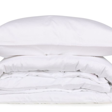 Lenjerie de pat din bumbac satinat alb Elegant White de la CottonBox