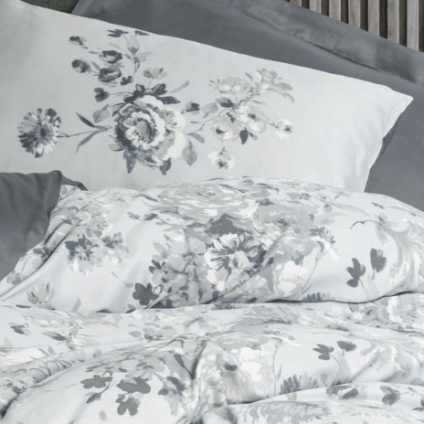 Lenjerie pat satin de lux 6 piese Cotton Box design cu flori gri pe fundal alb, Moale