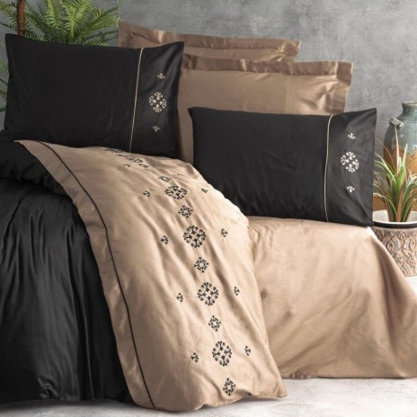 Lenjerie de pat Elisa Maro, bumbac satinat, broderie florală în nuanțe de maro și negru, set 6 piese