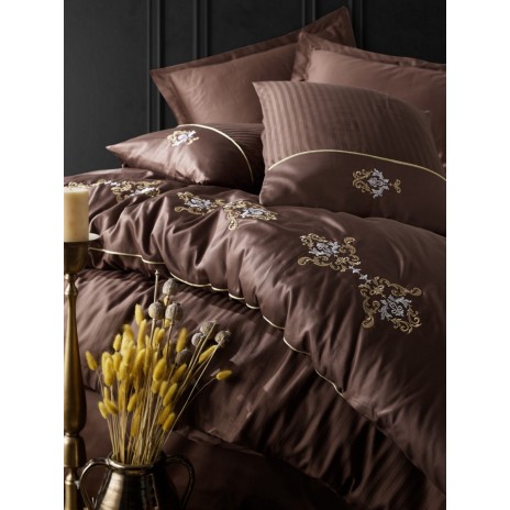 Lenjerie de pat King Brown bumbac satinat maro, broderie florală 3D, cusături decorative, 6 piese