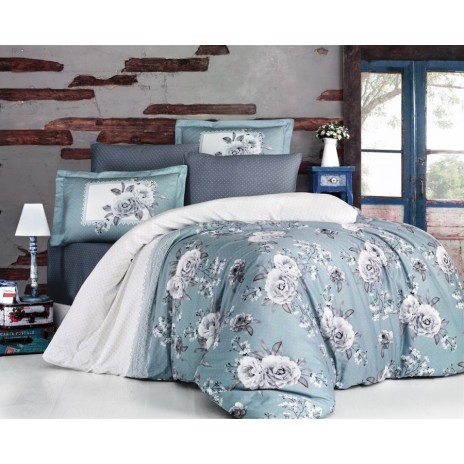 Lenjerie satinată din bumbac cu design floral albastru-alb, 4 piese