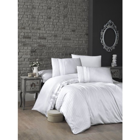 Lenjerie de pat albă cu dungi din bumbac satinat mercerizat, model Story Home Stripe New Trend White, set 6 piese.